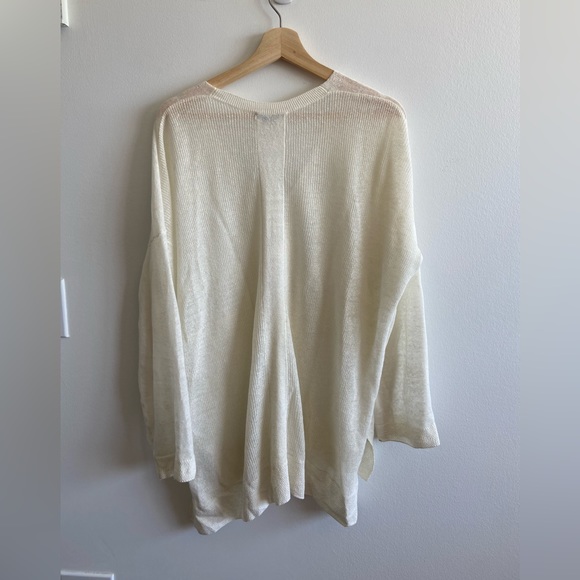 Vince sweater size large - Picture 3 of 3